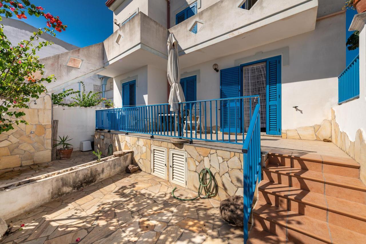 Casa Vacanze 21 Aprile - T Calasetta Exteriér fotografie