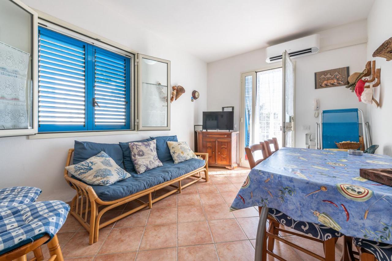 Casa Vacanze 21 Aprile - T Calasetta Exteriér fotografie