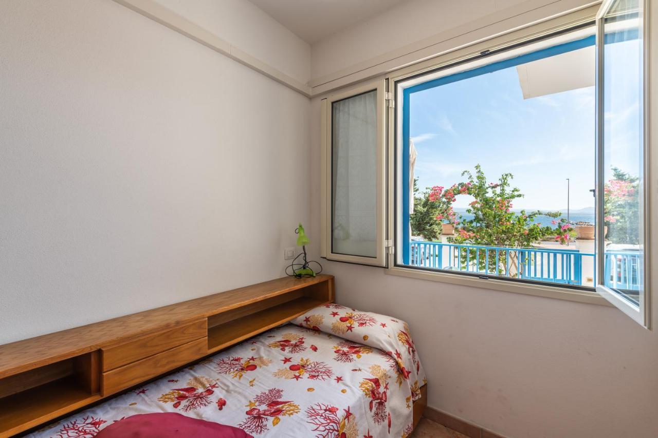 Casa Vacanze 21 Aprile - T Calasetta Exteriér fotografie